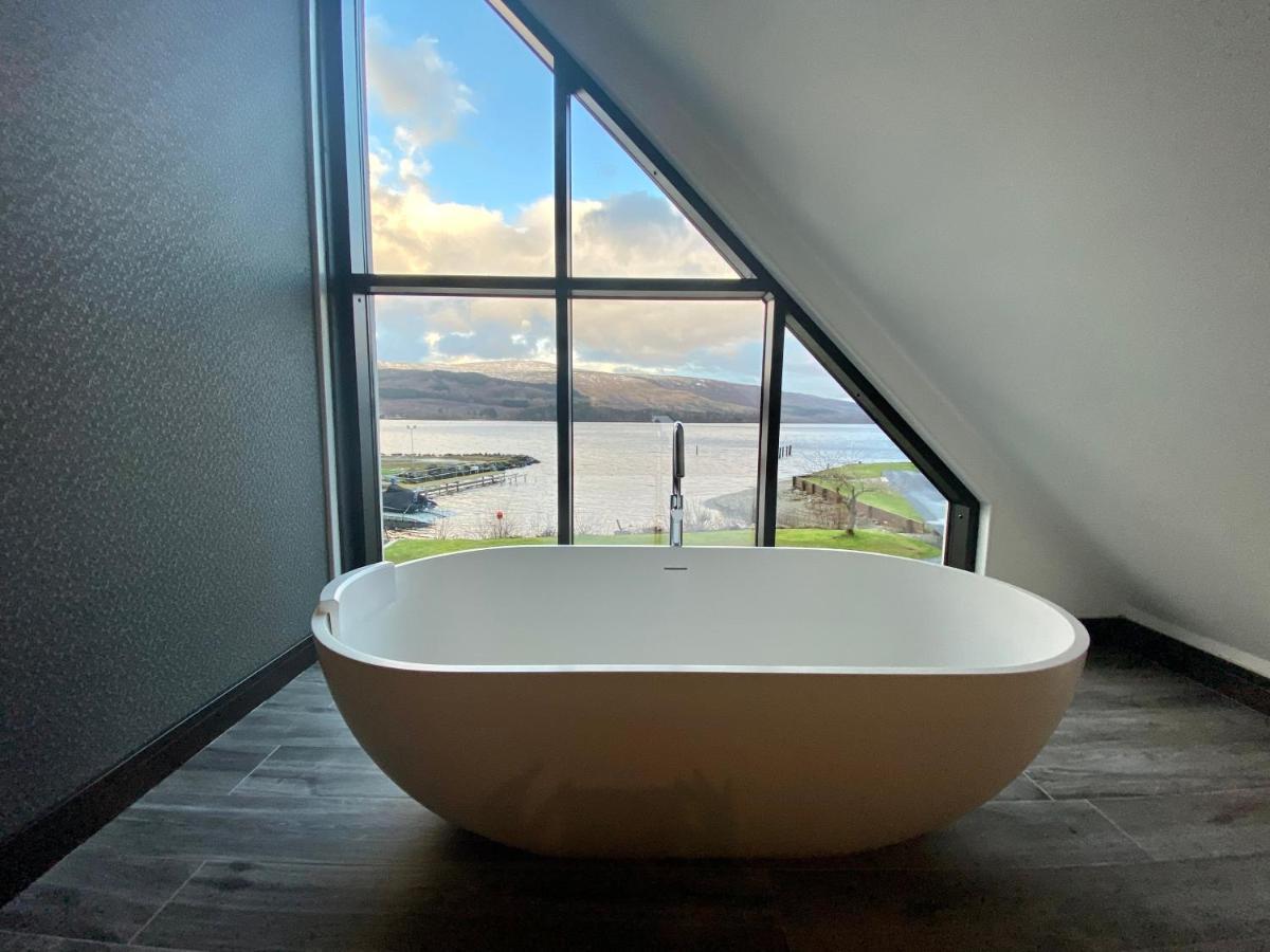 לוס The Beach House Loch Lomond מראה חיצוני תמונה