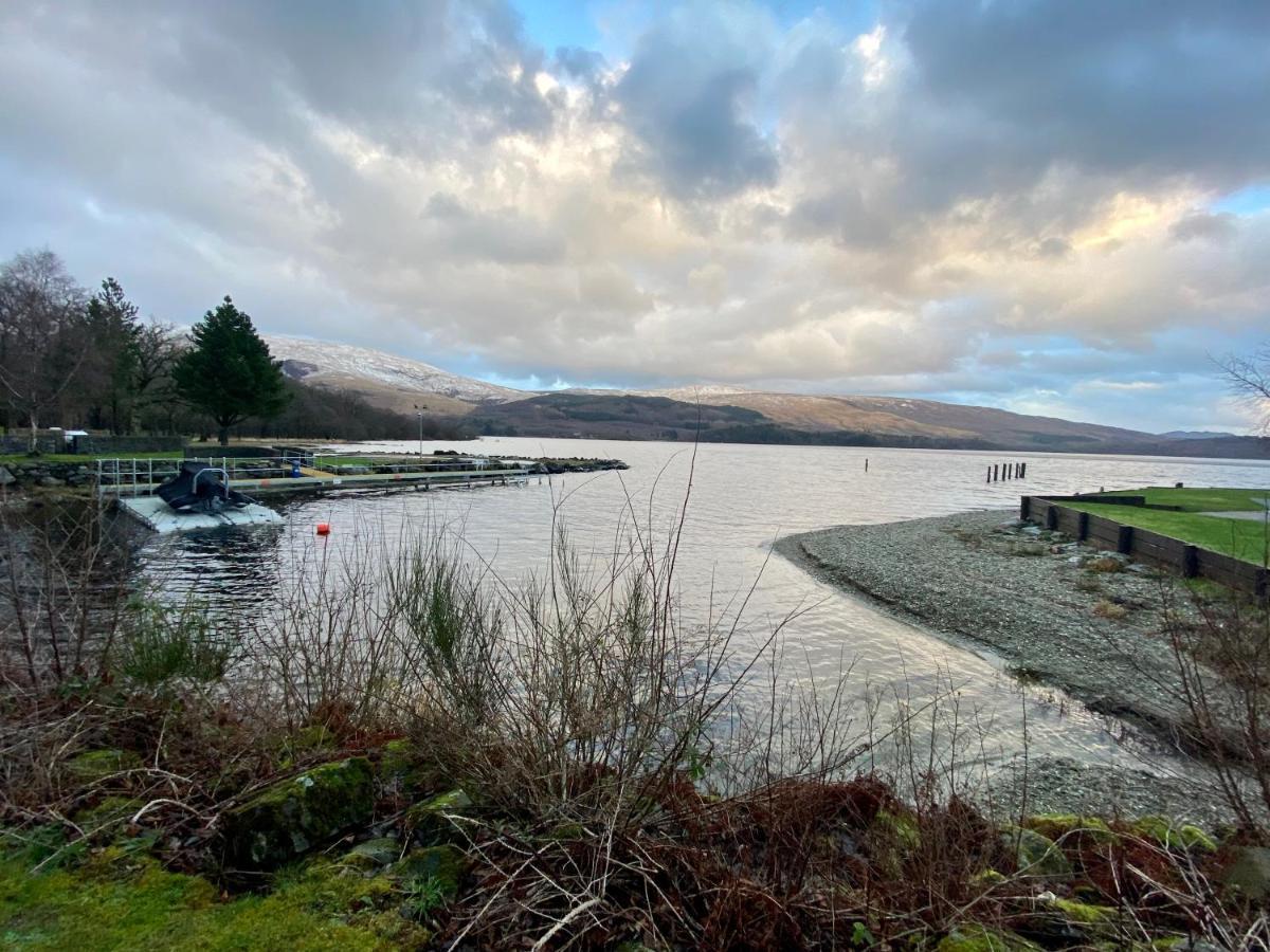 לוס The Beach House Loch Lomond מראה חיצוני תמונה